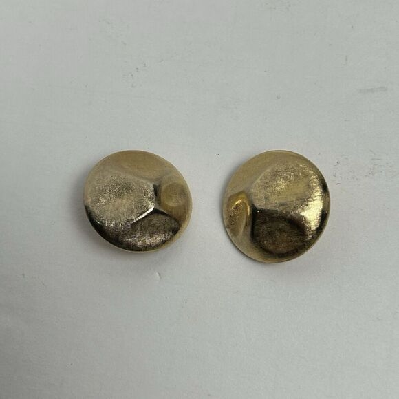 Vintage Gold Tone Fashion Clip On Earrings - Picture 2 of 3